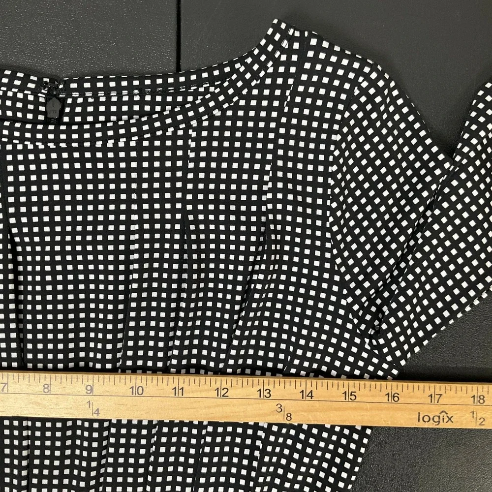 Michael Kors Dress Womens Small Black White Knit Long Sleeve Fit Flare Geometric